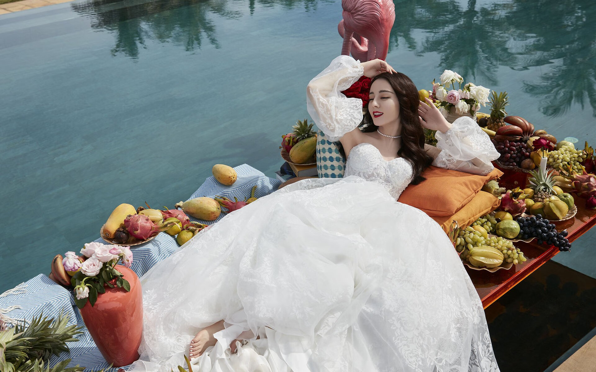 -花样比赛现场掌声阵阵，气氛热烈异常，花样比赛视频