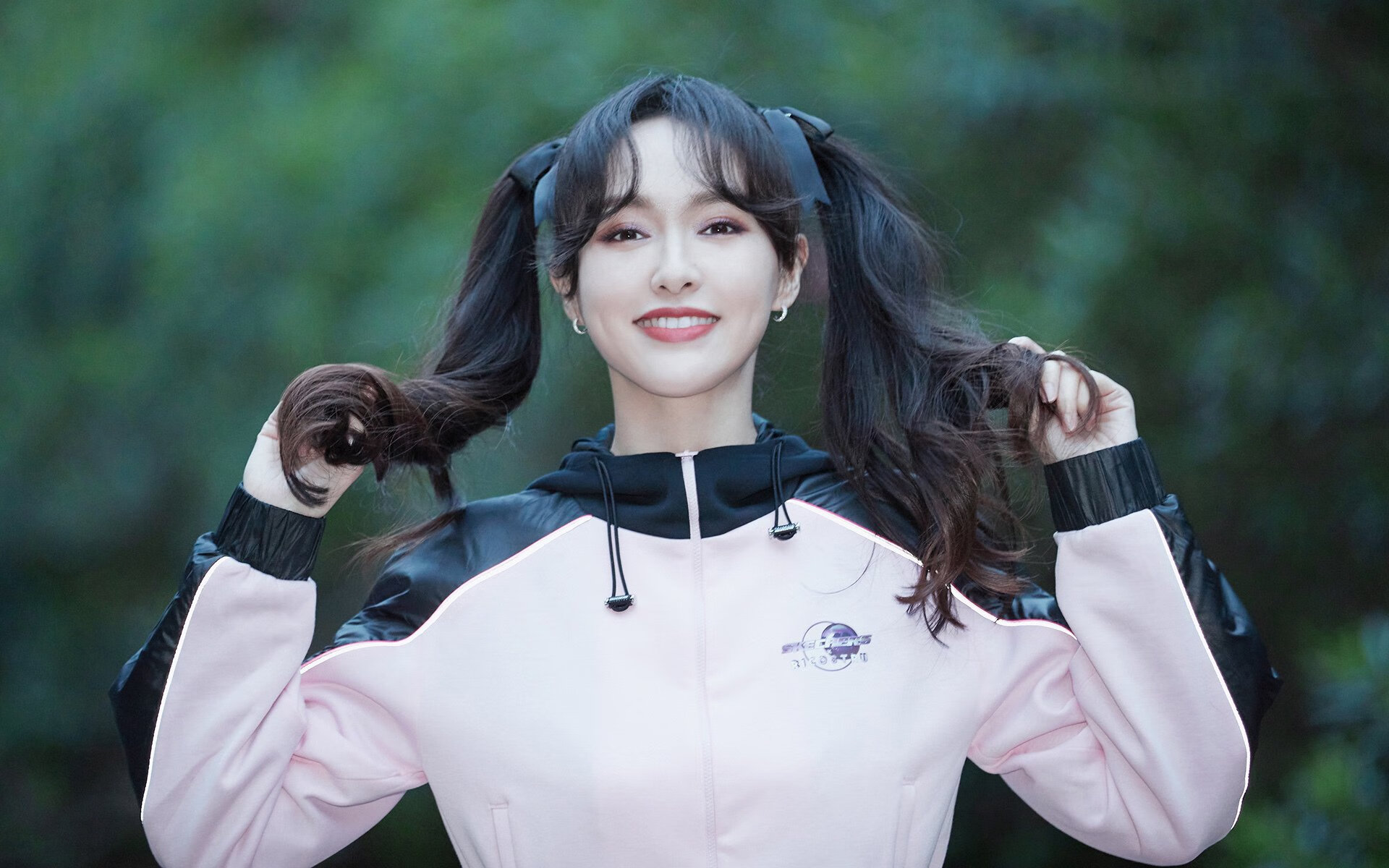 足球盛宴继续燃烧,球员实力较量悬殊,足球盛宴2021