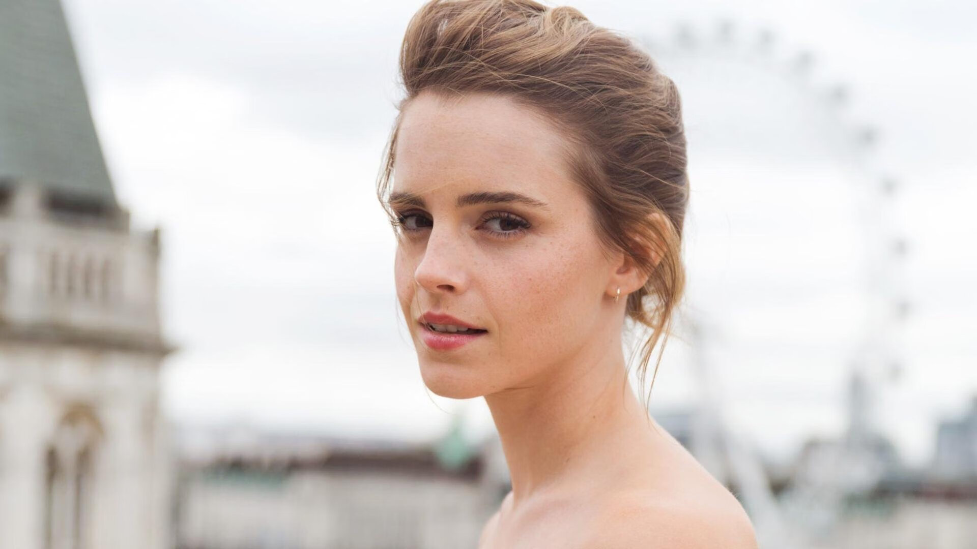 替补球员进球频率是否随赛季推进逐步升高,替补球员规则