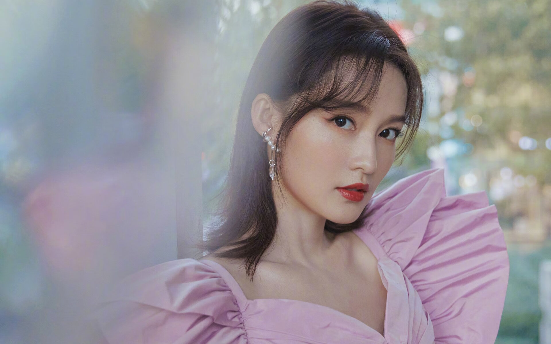 -掘金教练团队分析对手数据制定针对策略，掘金队核心